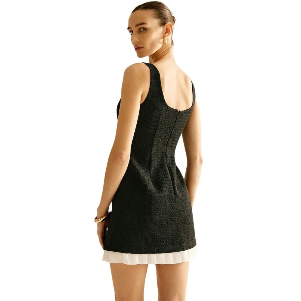 NWT Commense Black Textured Mini Dress W/ White Pleated Hem & Back Zipper Small - Picture 2 of 8
